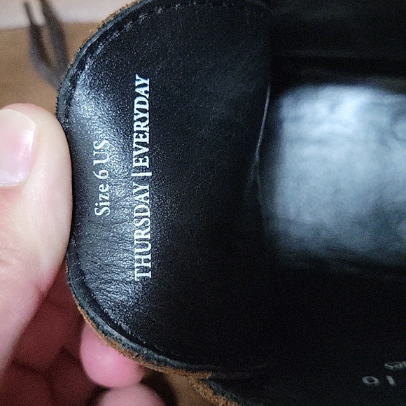 Thursday Boots Scout Chukka Cognac Suede Size 6 - Picture 3 of 4